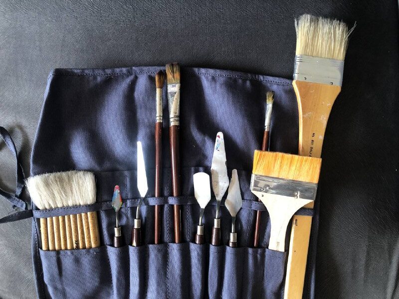 21 Tools for Acrylic Painting & Essential Supplies You Will Love To Use | ACRYLIC PAINTING SCHOOL