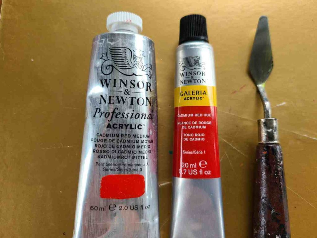 Winsor and Newton Galeria vs Professional