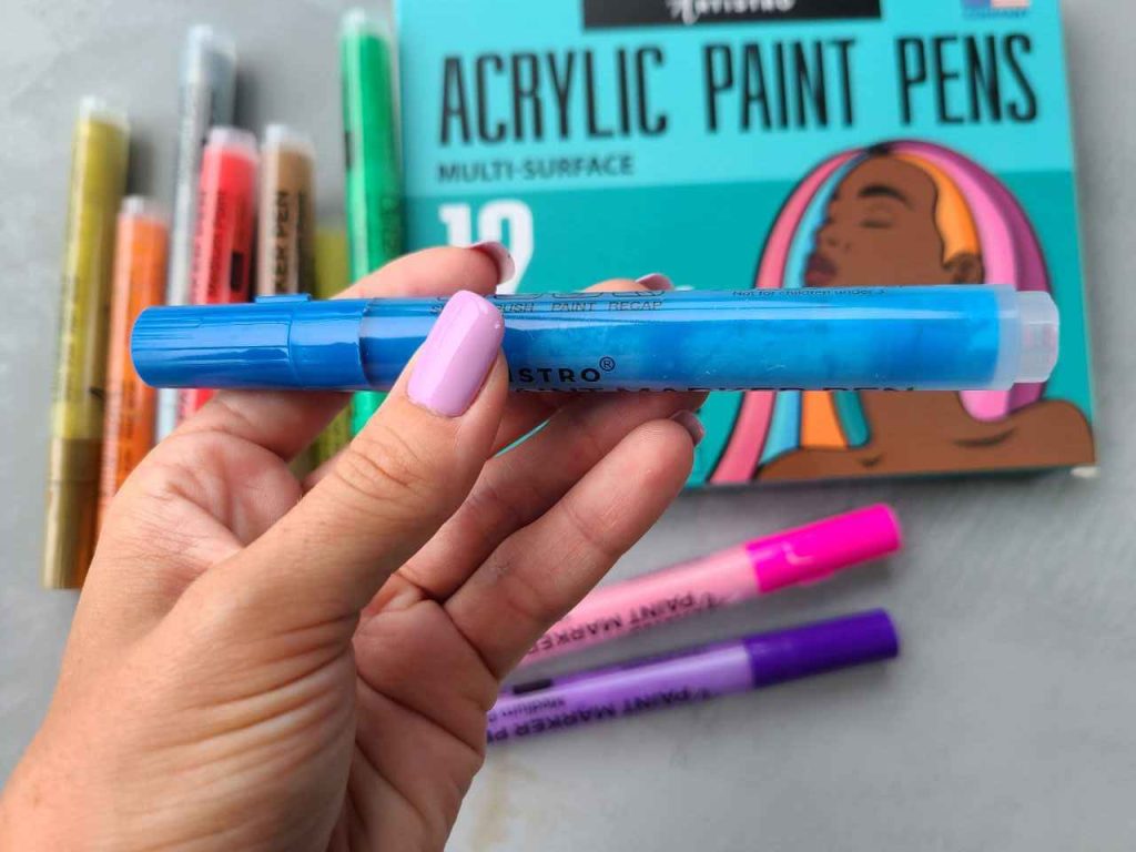 Artistro 12 Cute Acrylic Paint Pens Medium Tip for Rock Painting