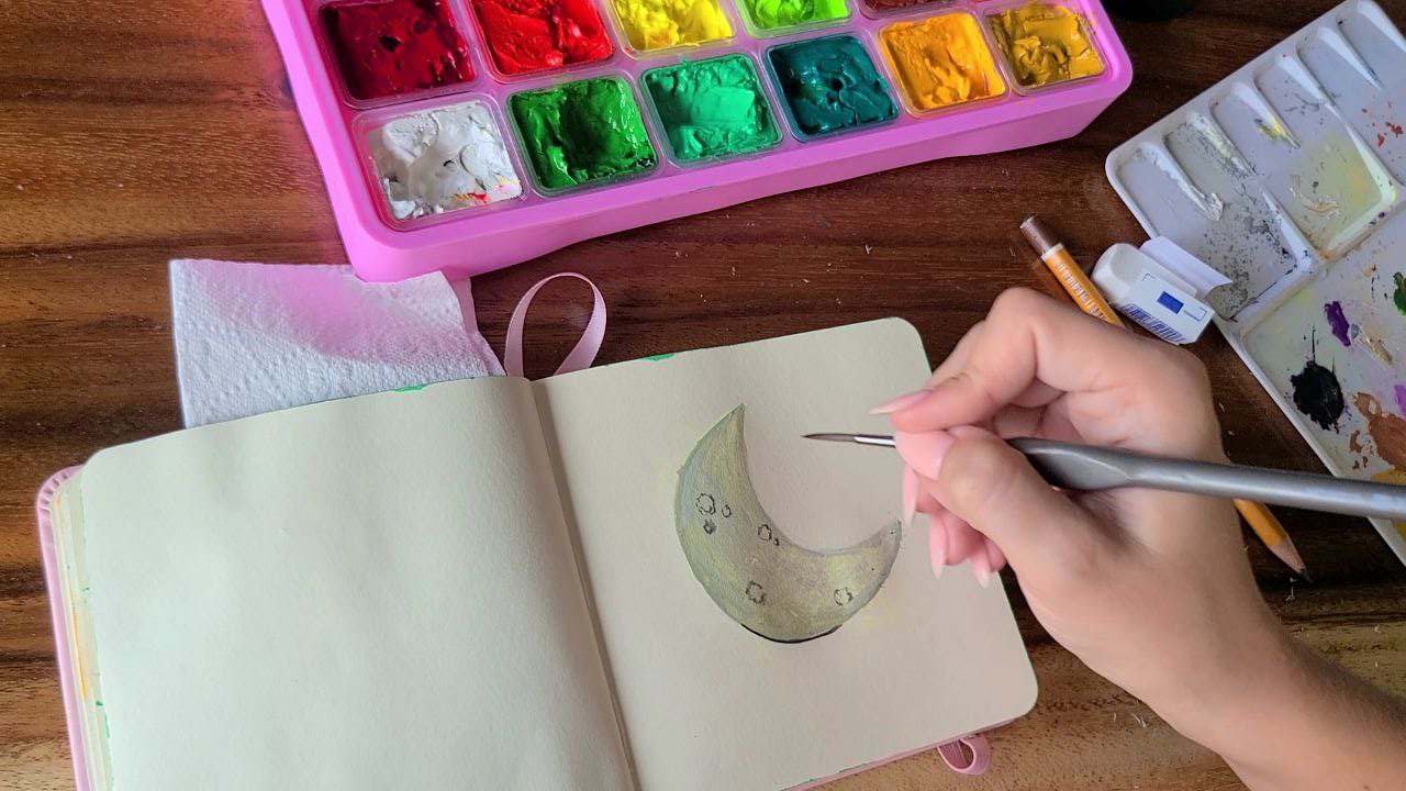 how to draw a crescent moon step 7 craters
