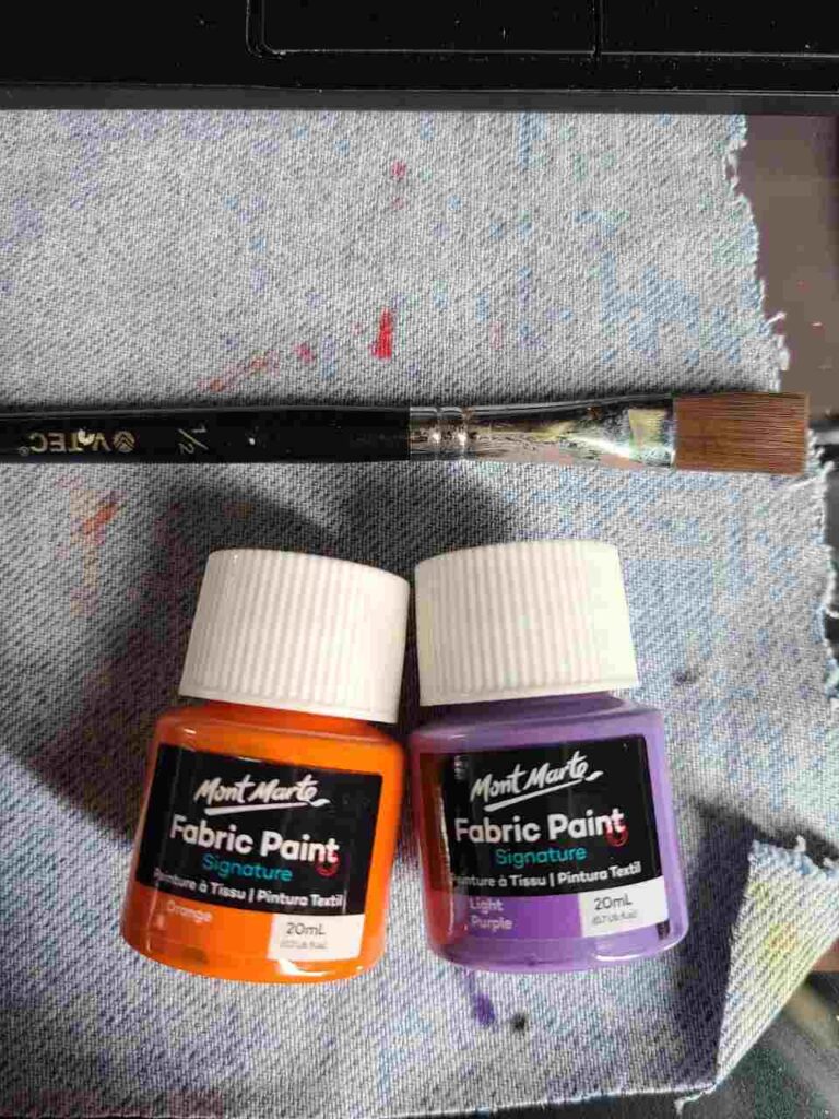 Mont Marte Fabric Paint Review