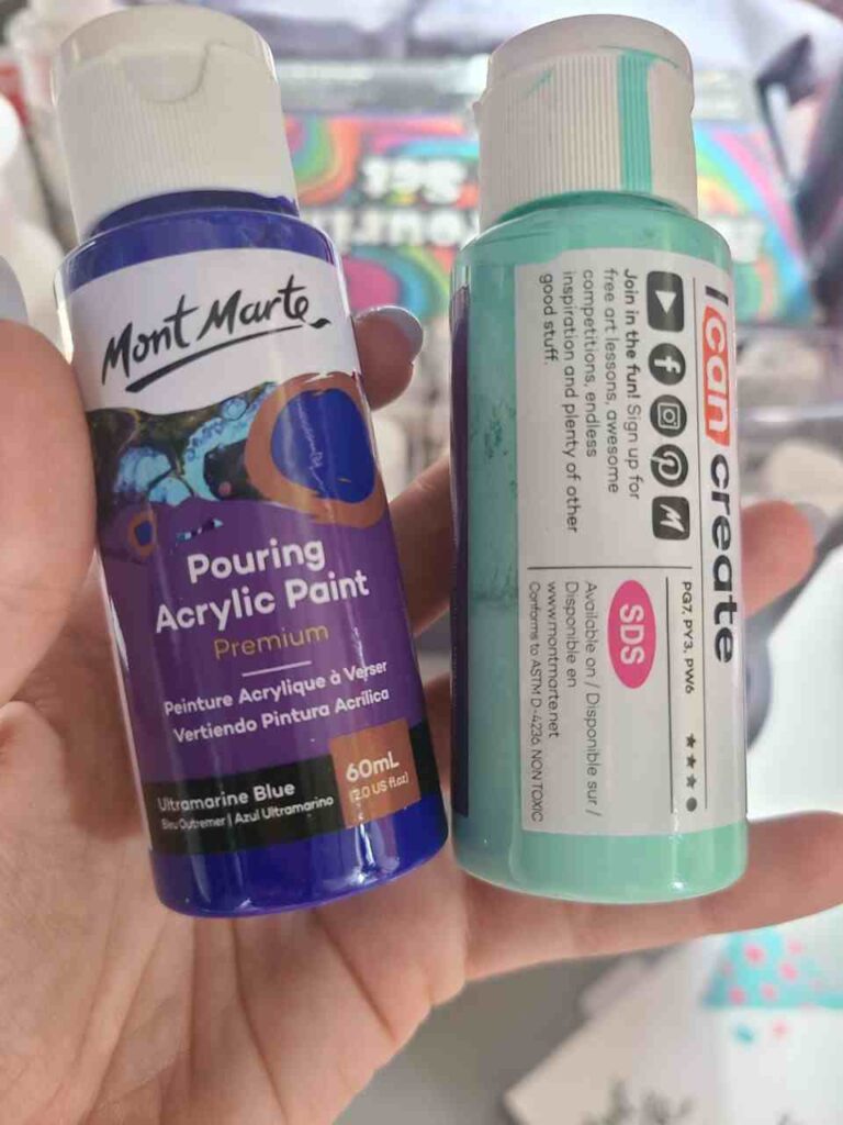 Mont Marte Pouring Paint Review