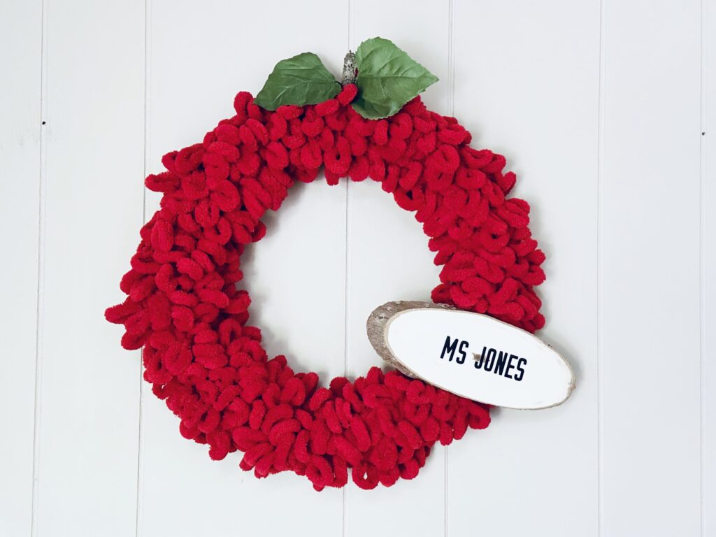 Teacher Appreciation Apple Wreath